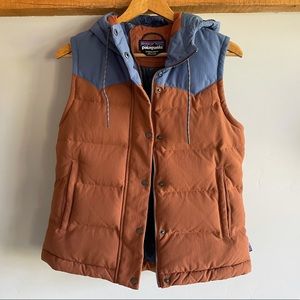 Patagonia - Bivy Hoody Downed Vest - Women’s - size Small